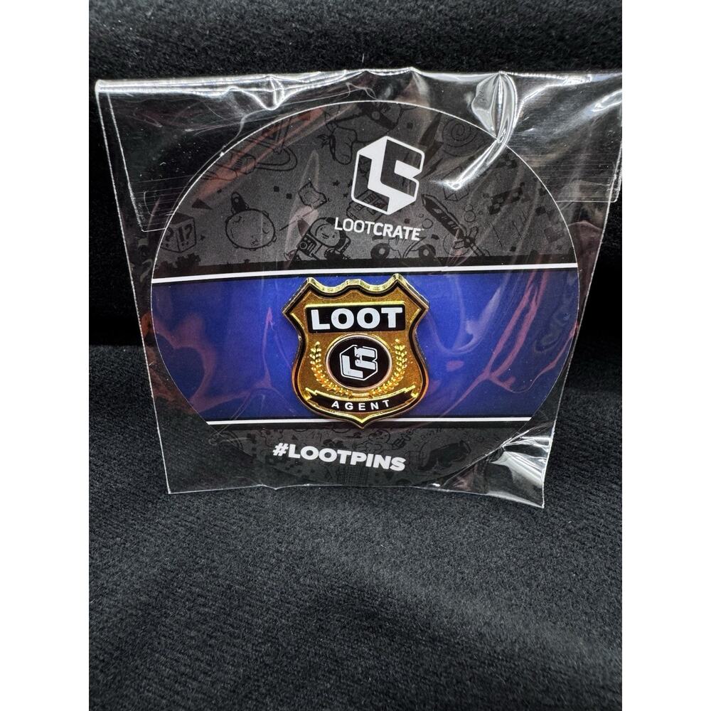 Comics Loot Agent Badge Collectible Pin Badge Enamel Loot Crate PinBack New